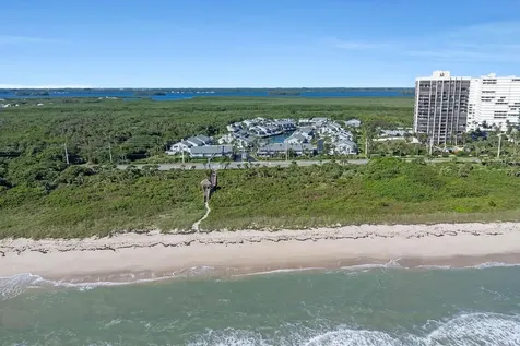 4949 N Highway A1a Fort Pierce FL 34949