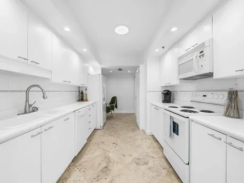 2917 S Ocean Boulevard Highland Beach FL 33487