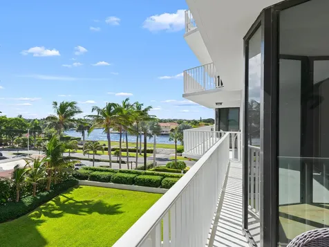 2917 S Ocean Boulevard Highland Beach FL 33487
