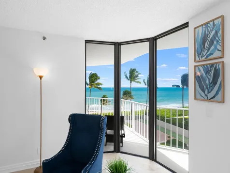 2917 S Ocean Boulevard Highland Beach FL 33487