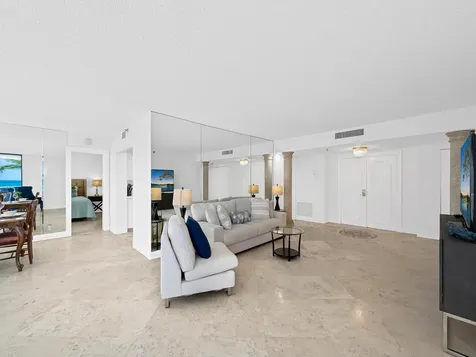 2917 S Ocean Boulevard Highland Beach FL 33487