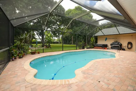 3068 Se Darien Road Port Saint Lucie FL 34952