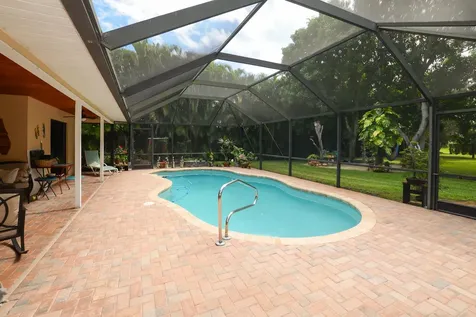 3068 Se Darien Road Port Saint Lucie FL 34952
