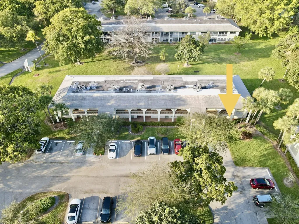1211 Bahama Bend Coconut Creek FL 33066