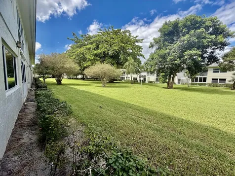 1211 Bahama Bend Coconut Creek FL 33066