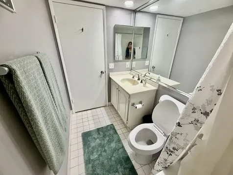 1211 Bahama Bend Coconut Creek FL 33066