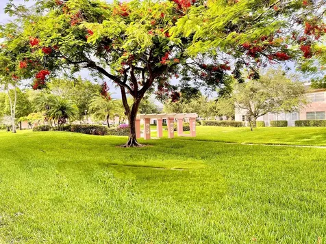 1211 Bahama Bend Coconut Creek FL 33066