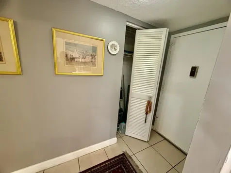 1211 Bahama Bend Coconut Creek FL 33066