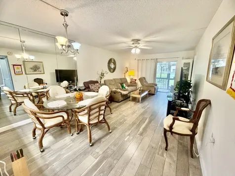 1211 Bahama Bend Coconut Creek FL 33066
