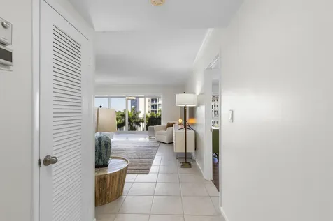 50 East Road Delray Beach FL 33483