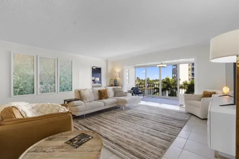 50 East Road Delray Beach FL 33483