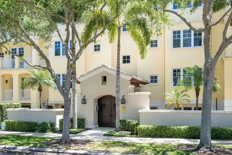 7 Royal Palm Pointe Vero Beach FL 32960