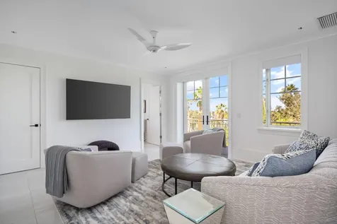 7 Royal Palm Pointe Vero Beach FL 32960