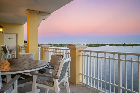 7 Royal Palm Pointe Vero Beach FL 32960