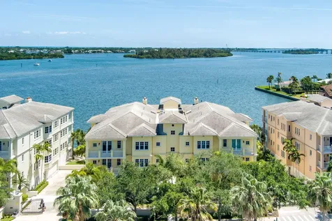 7 Royal Palm Pointe Vero Beach FL 32960