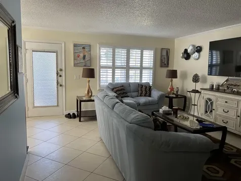 183 Normandy D Delray Beach FL 33484