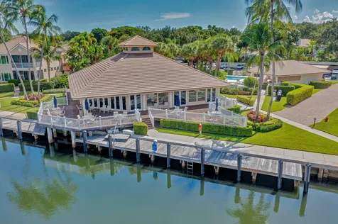 318 Oak Harbour Drive Juno Beach FL 33408