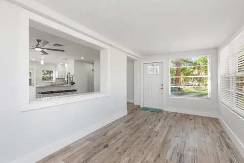702 S 12th Street Lantana FL 33462