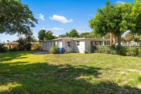 702 S 12th Street Lantana FL 33462
