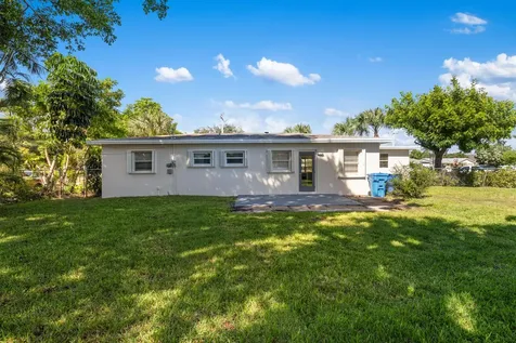 702 S 12th Street Lantana FL 33462