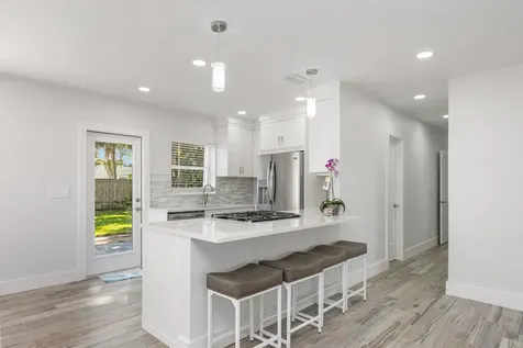 702 S 12th Street Lantana FL 33462
