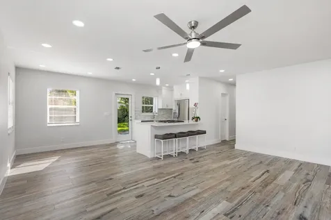 702 S 12th Street Lantana FL 33462
