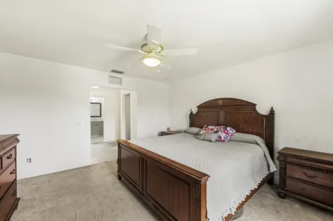 32801 Us Highway 441 Okeechobee FL 34972