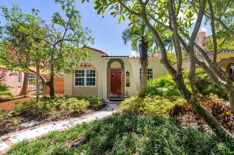 714 Sunset Road West Palm Beach FL 33401