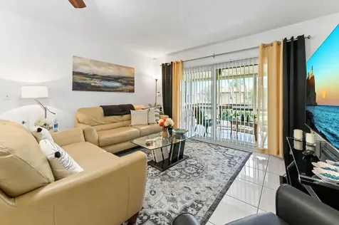 13715 Via Aurora Delray Beach FL 33484