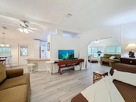 7335 Se Independence Avenue Hobe Sound FL 33455