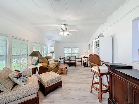 7335 Se Independence Avenue Hobe Sound FL 33455