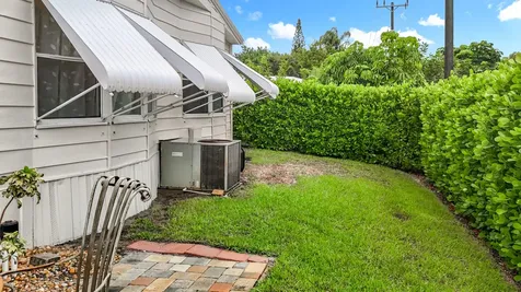 7335 Se Independence Avenue Hobe Sound FL 33455