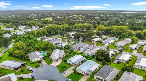 7335 Se Independence Avenue Hobe Sound FL 33455