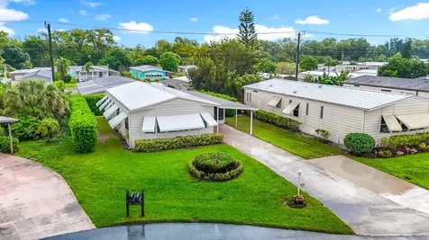 7335 Se Independence Avenue Hobe Sound FL 33455