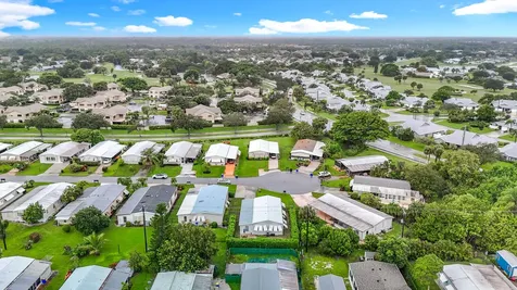 7335 Se Independence Avenue Hobe Sound FL 33455