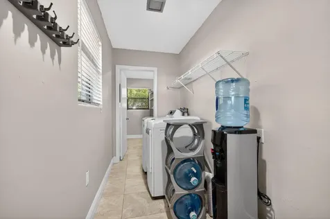 1732 Se Avenue J Belle Glade FL 33430