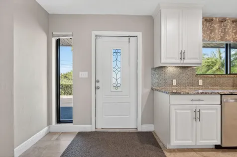 1732 Se Avenue J Belle Glade FL 33430