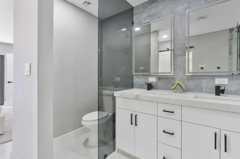 200 Sw 12th Street Boca Raton FL 33432