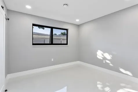 200 Sw 12th Street Boca Raton FL 33432