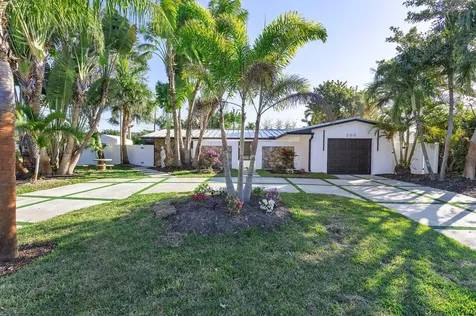 200 Sw 12th Street Boca Raton FL 33432