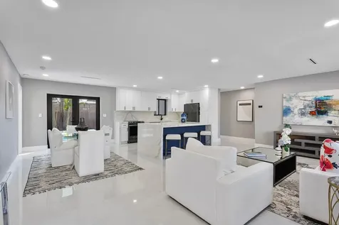 200 Sw 12th Street Boca Raton FL 33432