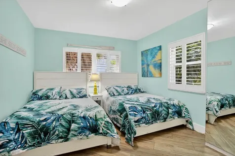 1225 Hillsboro Mile Hillsboro Beach FL 33062
