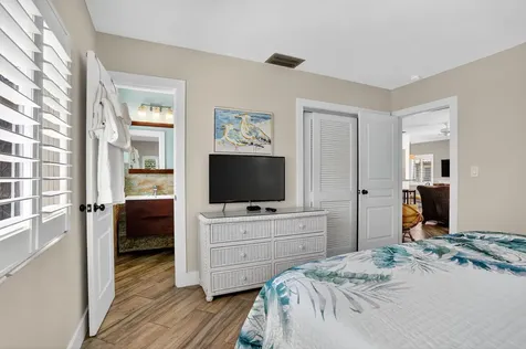 1225 Hillsboro Mile Hillsboro Beach FL 33062