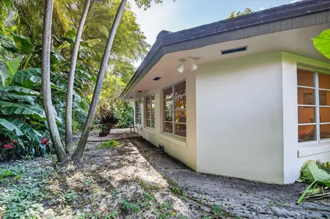 612 Cypress Key Drive Atlantis FL 33462