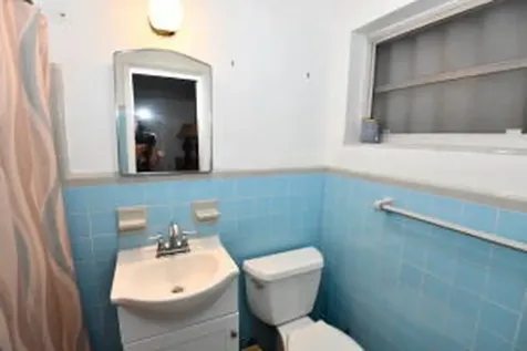 509 NW 30th Court Wilton Manors FL 33311