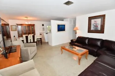 509 NW 30th Court Wilton Manors FL 33311