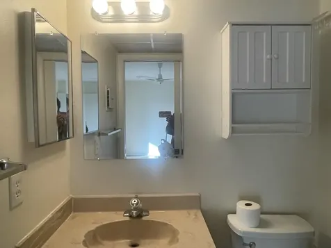 83 Capri B Delray Beach FL 33484