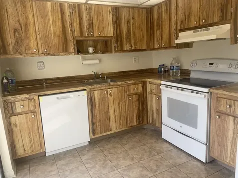 83 Capri B Delray Beach FL 33484
