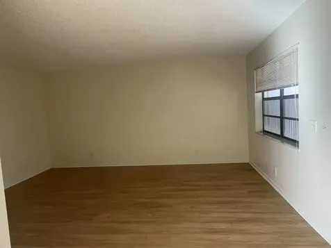 83 Capri B Delray Beach FL 33484