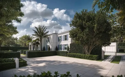 124 Cocoanut Row Palm Beach FL 33480